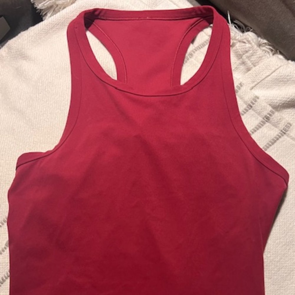 Lululemon Tank